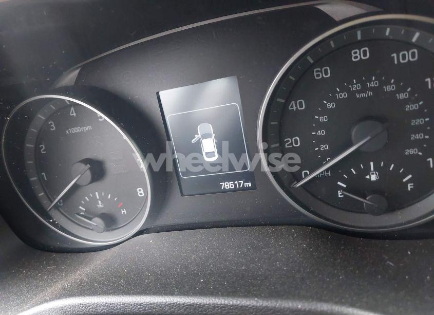 Photo 14 of 2018 Hyundai Elantra SEL (VIN 5NPD84LF1JH222035)