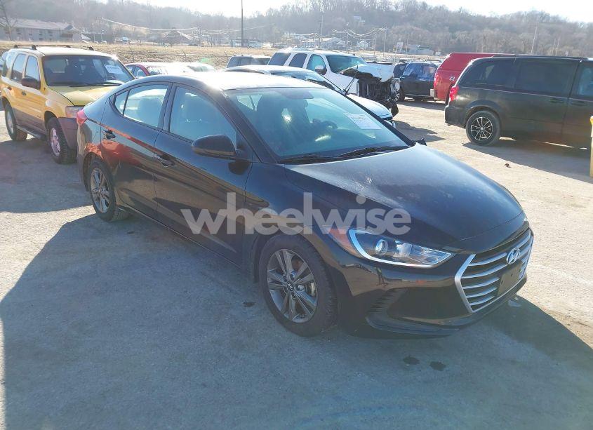 2018 Hyundai Elantra SEL (VIN 5NPD84LF1JH229406) main photo