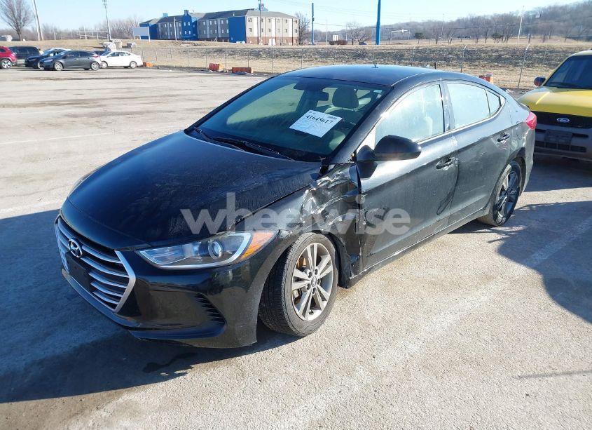 Photo 2 of 2018 Hyundai Elantra SEL (VIN 5NPD84LF1JH229406)