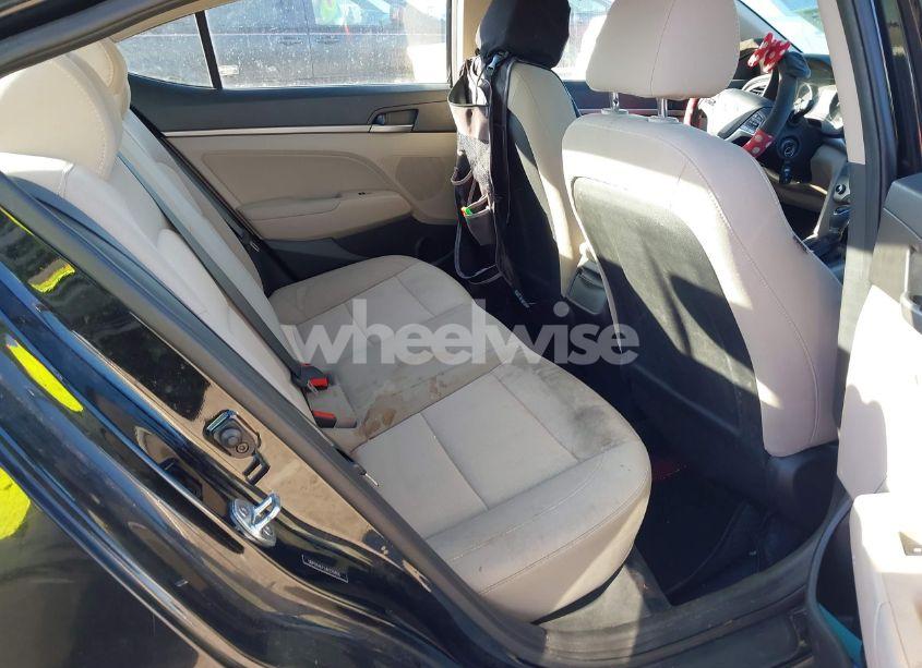 Photo 8 of 2018 Hyundai Elantra SEL (VIN 5NPD84LF1JH229406)