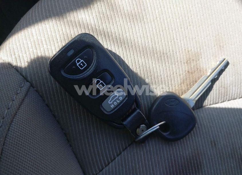 Photo 11 of 2018 Hyundai Elantra SEL (VIN 5NPD84LF1JH235707)