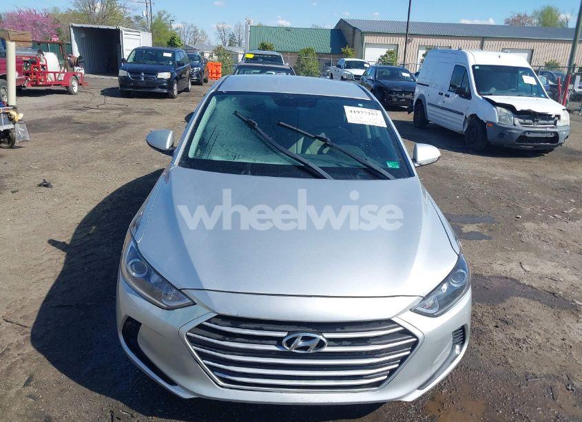 Photo 6 of 2018 Hyundai Elantra SEL (VIN 5NPD84LF1JH235707)