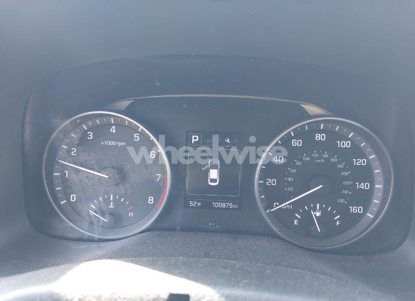 Photo 7 of 2018 Hyundai Elantra SEL (VIN 5NPD84LF1JH235707)