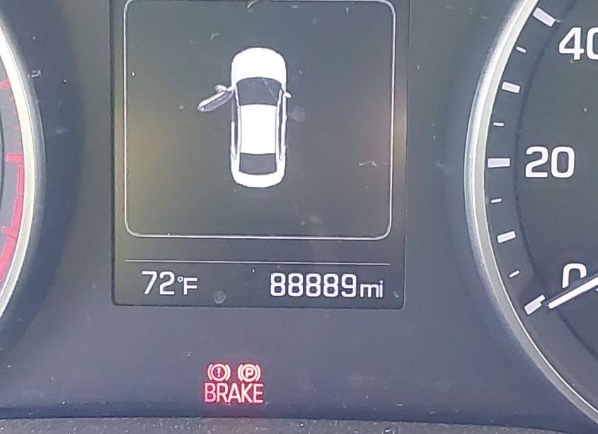 Photo 16 of 2018 Hyundai Elantra SEL (VIN 5NPD84LF1JH239241)