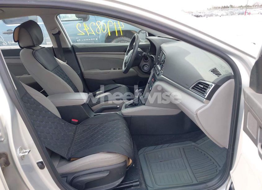 Photo 5 of 2018 Hyundai Elantra SEL (VIN 5NPD84LF1JH240308)