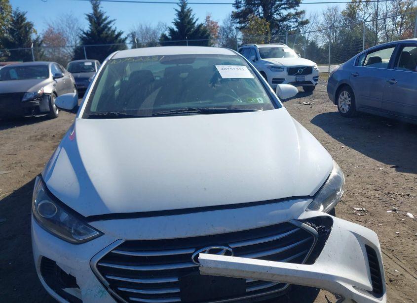 Photo 12 of 2018 Hyundai Elantra SEL (VIN 5NPD84LF1JH242530)