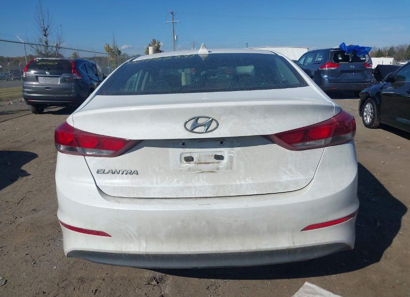 Photo 16 of 2018 Hyundai Elantra SEL (VIN 5NPD84LF1JH242530)