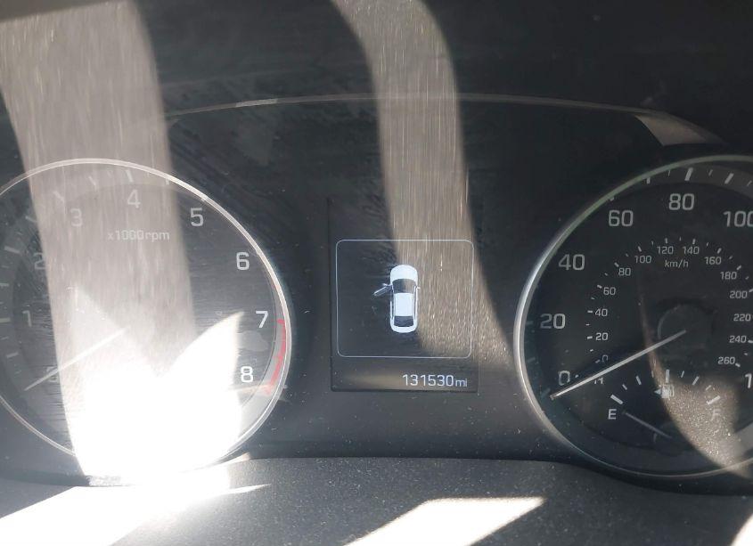 Photo 7 of 2018 Hyundai Elantra SEL (VIN 5NPD84LF1JH242530)