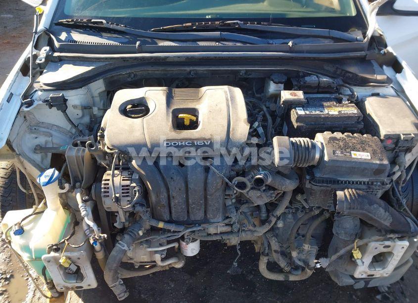 Photo 10 of 2018 Hyundai Elantra SEL (VIN 5NPD84LF1JH254354)