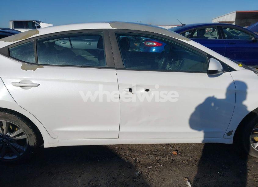 Photo 14 of 2018 Hyundai Elantra SEL (VIN 5NPD84LF1JH254354)