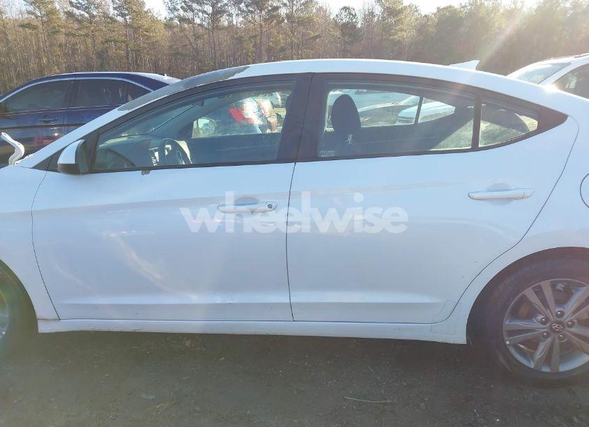 Photo 15 of 2018 Hyundai Elantra SEL (VIN 5NPD84LF1JH254354)