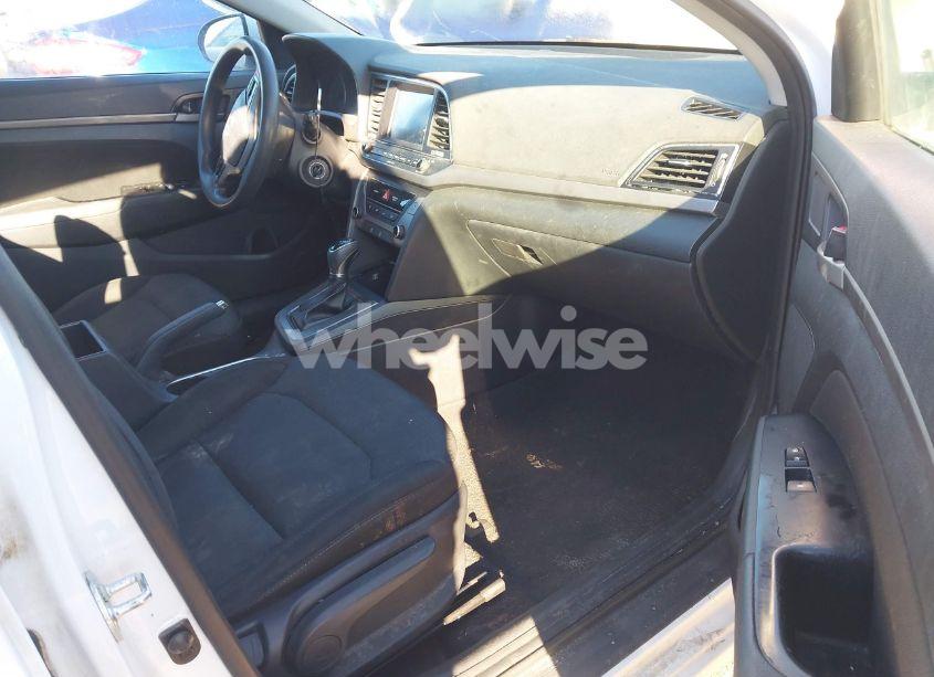Photo 5 of 2018 Hyundai Elantra SEL (VIN 5NPD84LF1JH254354)