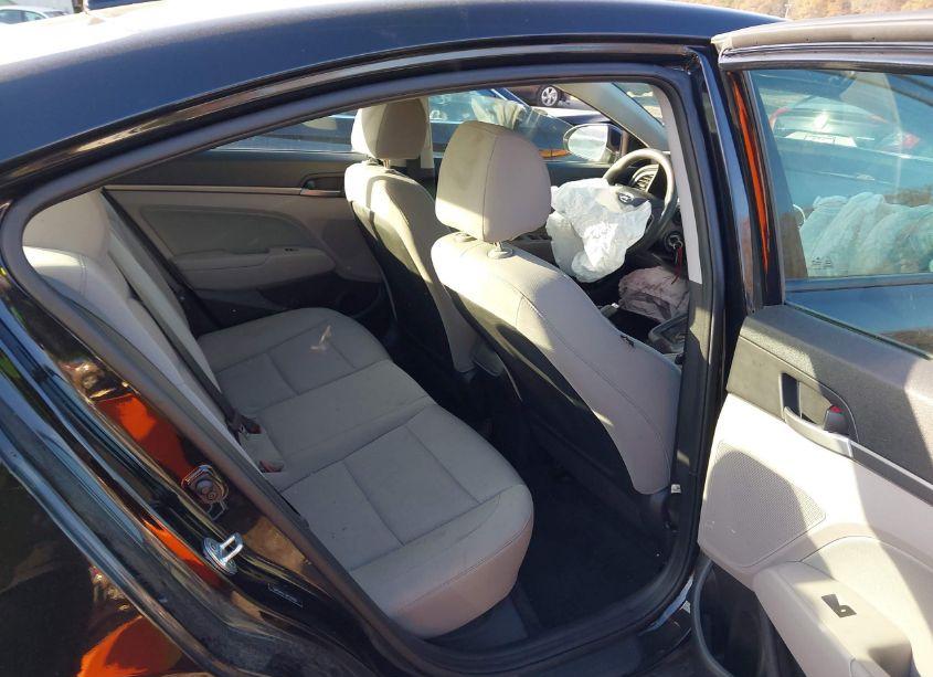 Photo 8 of 2018 Hyundai Elantra SEL (VIN 5NPD84LF1JH259280)
