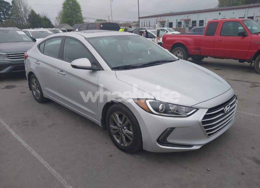 2018 Hyundai Elantra VALUE EDITION (VIN 5NPD84LF1JH264446) main photo