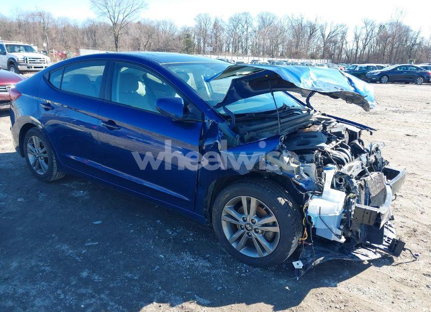 2018 Hyundai Elantra VALUE EDITION (VIN 5NPD84LF1JH277553) main photo
