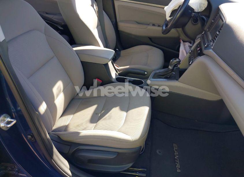 Photo 5 of 2018 Hyundai Elantra VALUE EDITION (VIN 5NPD84LF1JH277553)