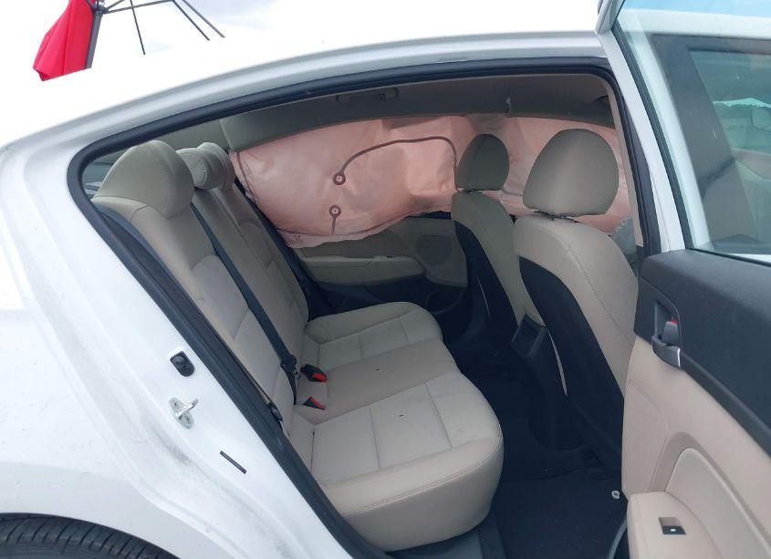 Photo 8 of 2018 Hyundai Elantra SEL (VIN 5NPD84LF1JH286673)