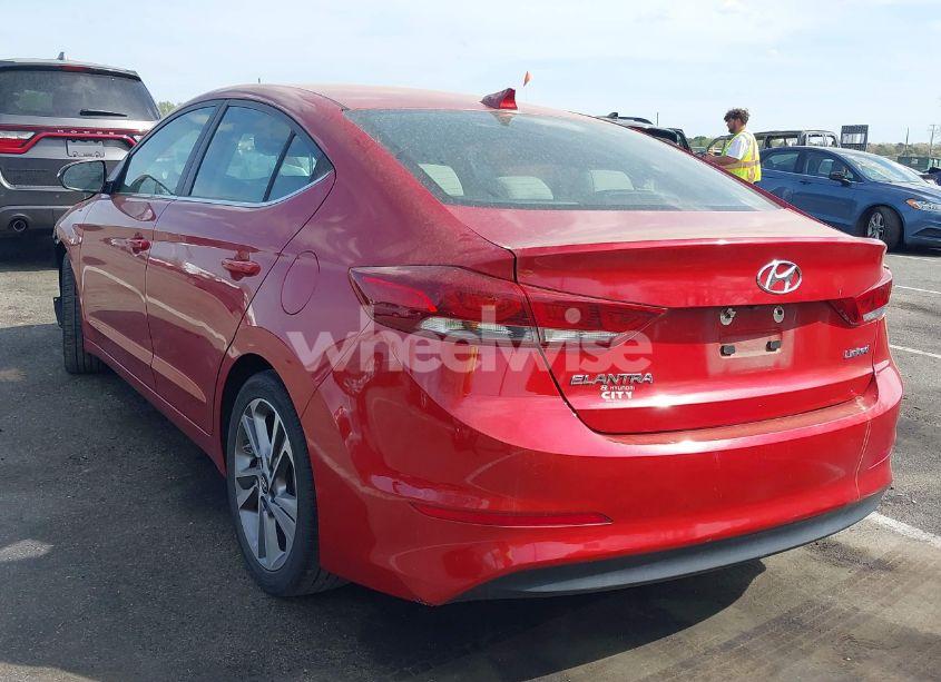 Photo 3 of 2018 Hyundai Elantra LIMITED (VIN 5NPD84LF1JH291131)