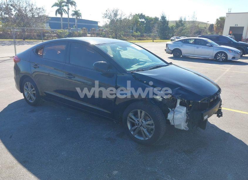 2018 Hyundai Elantra SEL (VIN 5NPD84LF1JH293137) main photo