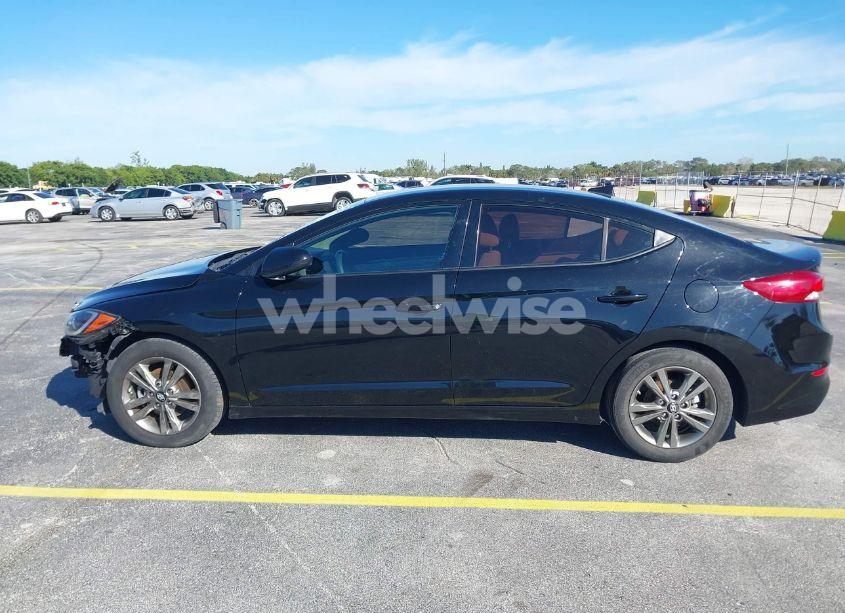 Photo 14 of 2018 Hyundai Elantra SEL (VIN 5NPD84LF1JH293137)