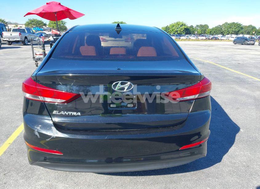 Photo 16 of 2018 Hyundai Elantra SEL (VIN 5NPD84LF1JH293137)