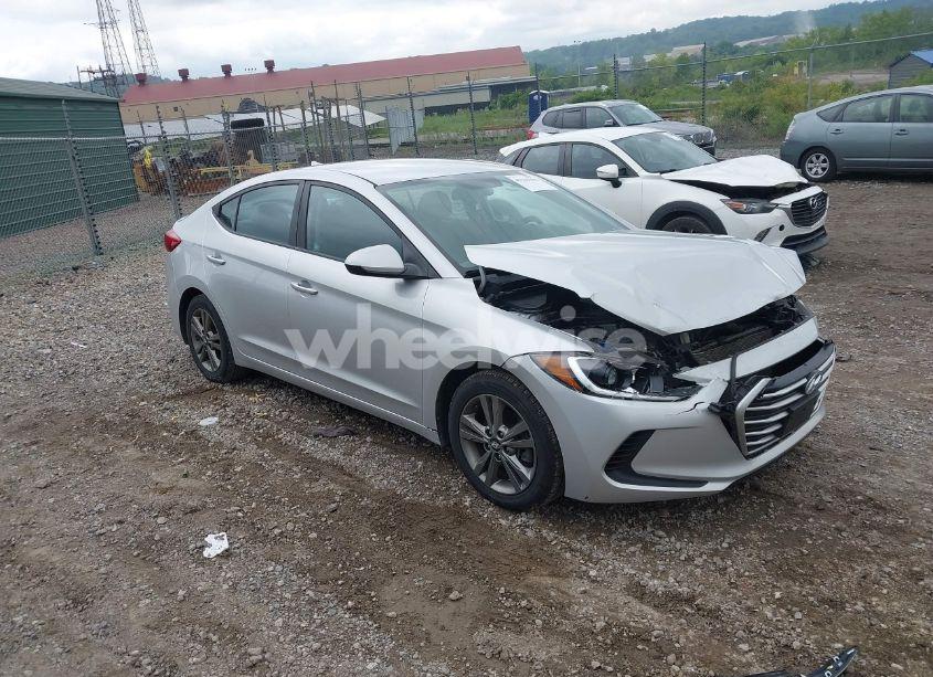 2018 Hyundai Elantra SEL (VIN 5NPD84LF1JH298077) main photo