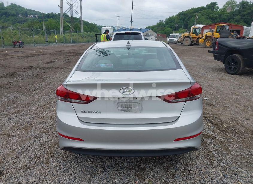 Photo 16 of 2018 Hyundai Elantra SEL (VIN 5NPD84LF1JH298077)