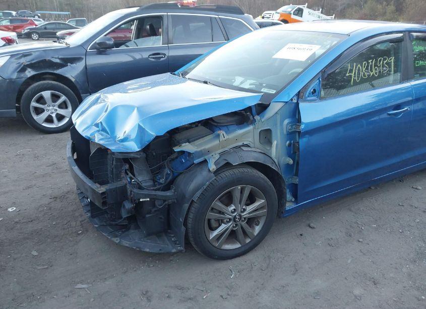 Photo 6 of 2018 Hyundai Elantra SEL (VIN 5NPD84LF1JH299228)