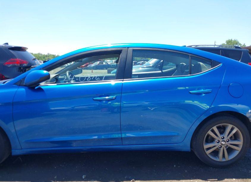 Photo 14 of 2018 Hyundai Elantra SEL (VIN 5NPD84LF1JH301396)