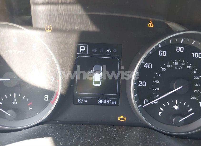 Photo 7 of 2018 Hyundai Elantra SEL (VIN 5NPD84LF1JH310390)