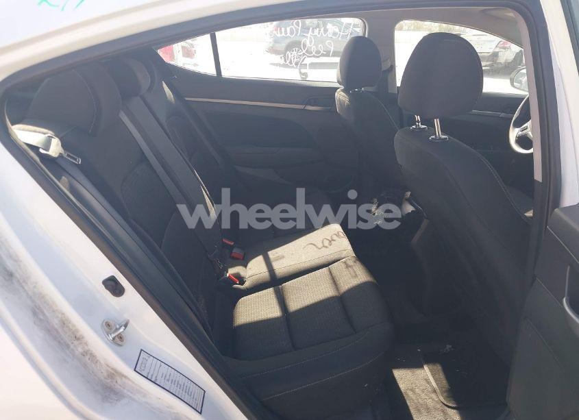 Photo 8 of 2018 Hyundai Elantra SEL (VIN 5NPD84LF1JH310390)