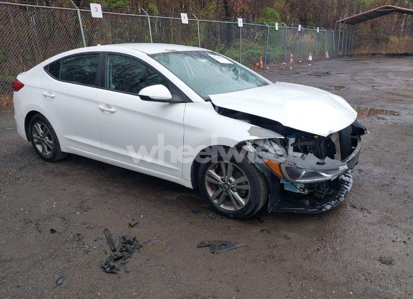 2018 Hyundai Elantra SEL (VIN 5NPD84LF1JH310714) main photo