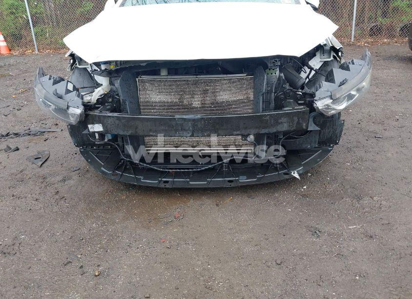 Photo 6 of 2018 Hyundai Elantra SEL (VIN 5NPD84LF1JH310714)