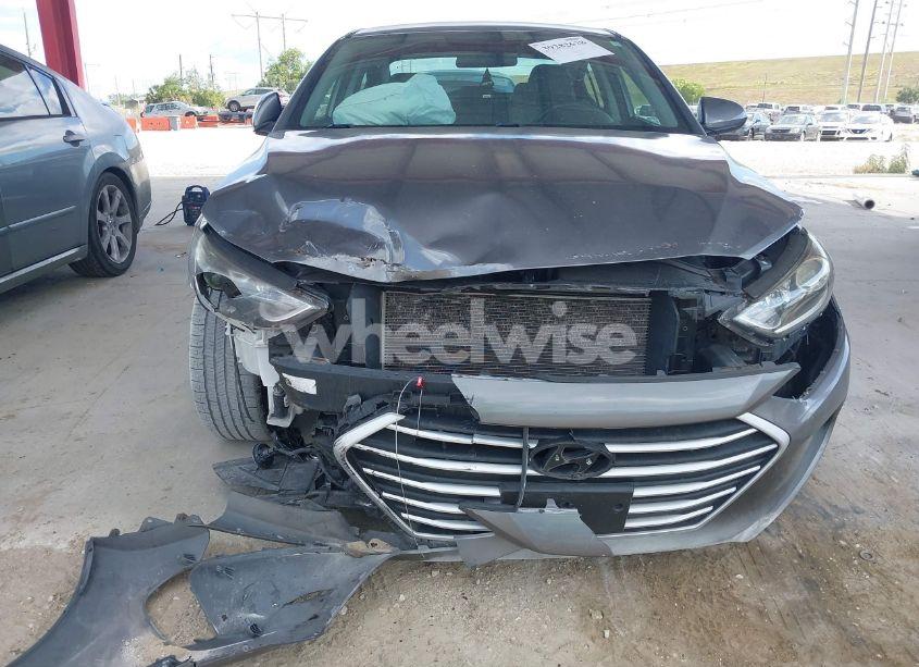 Photo 6 of 2018 Hyundai Elantra SEL (VIN 5NPD84LF1JH317601)