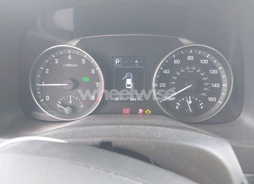 Photo 7 of 2018 Hyundai Elantra SEL (VIN 5NPD84LF1JH317601)