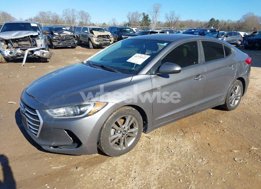 Photo 2 of 2018 Hyundai Elantra SEL (VIN 5NPD84LF1JH320384)