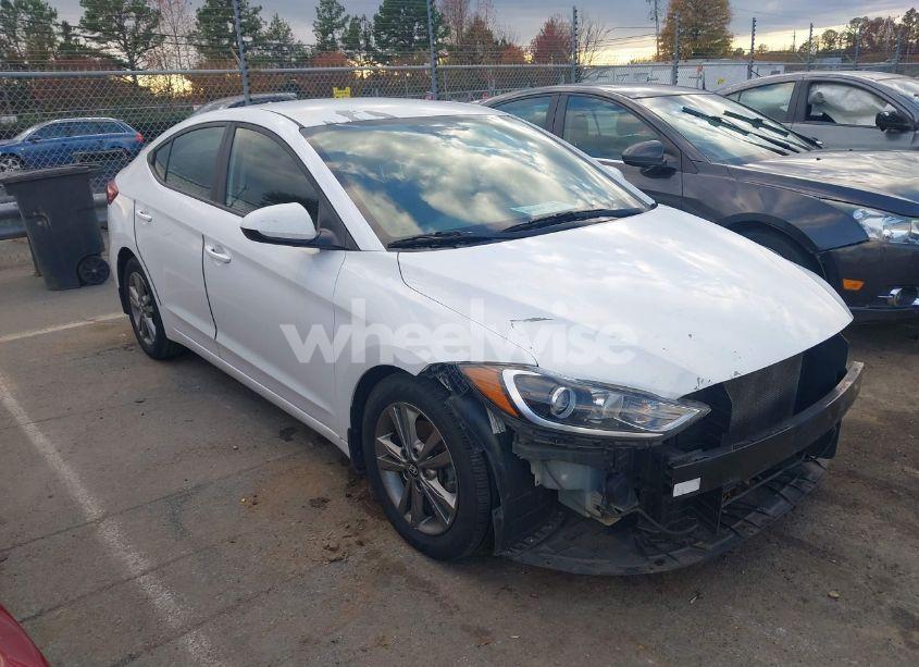 Photo 13 of 2018 Hyundai Elantra SEL (VIN 5NPD84LF1JH321888)