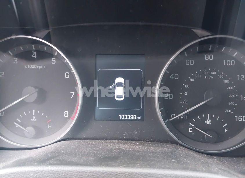 Photo 7 of 2018 Hyundai Elantra SEL (VIN 5NPD84LF1JH321888)