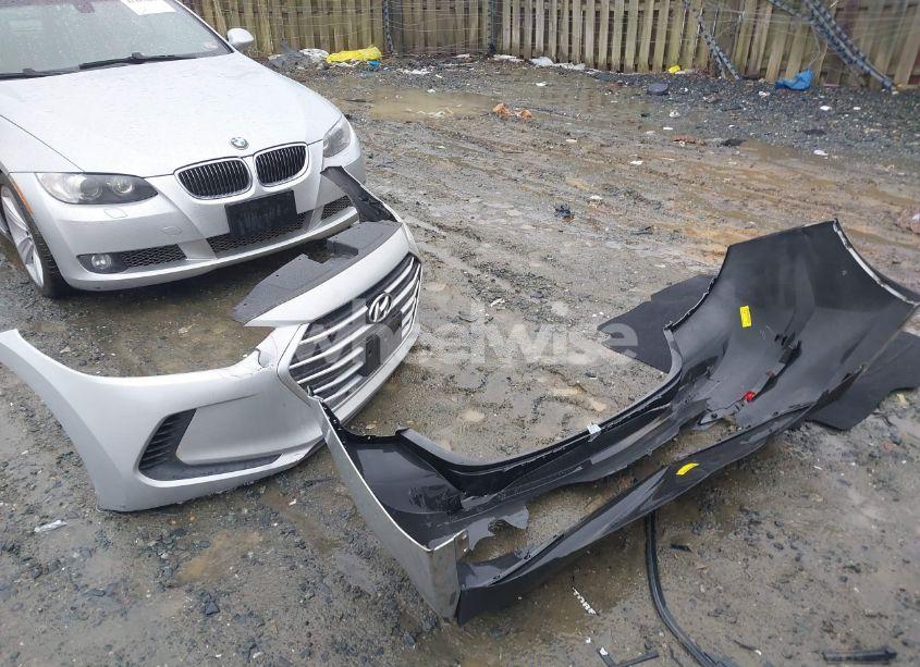 Photo 12 of 2018 Hyundai Elantra SEL (VIN 5NPD84LF1JH325987)