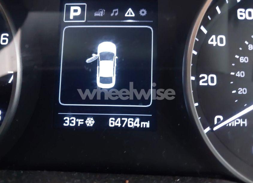 Photo 16 of 2018 Hyundai Elantra SEL (VIN 5NPD84LF1JH325987)