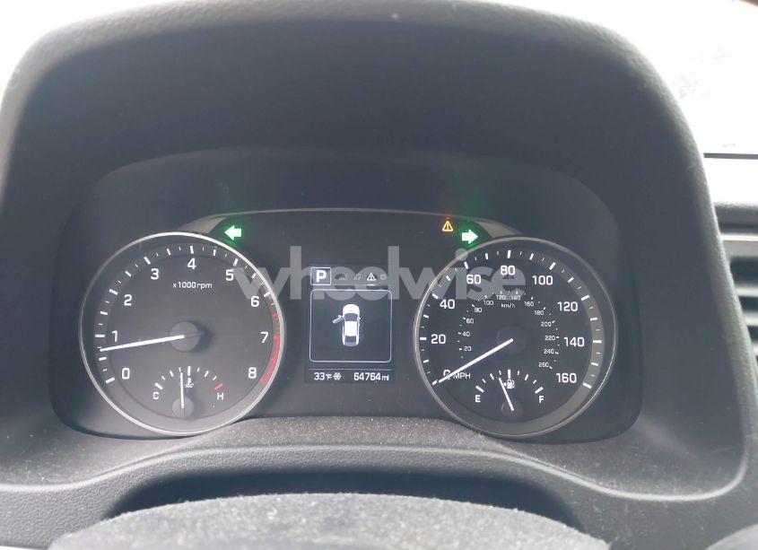 Photo 7 of 2018 Hyundai Elantra SEL (VIN 5NPD84LF1JH325987)