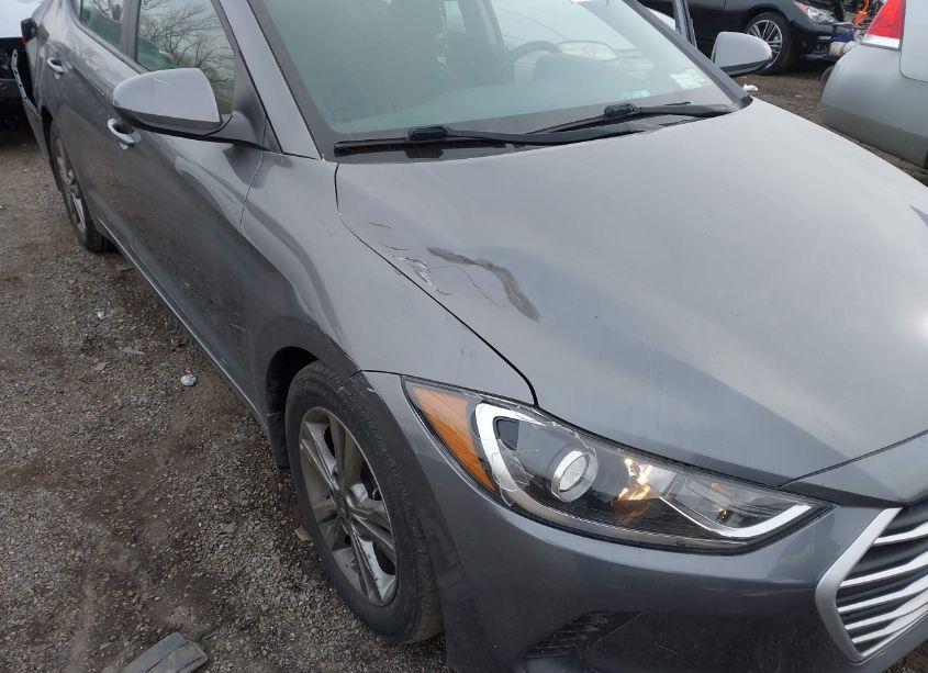 Photo 17 of 2018 Hyundai Elantra SEL (VIN 5NPD84LF1JH332230)