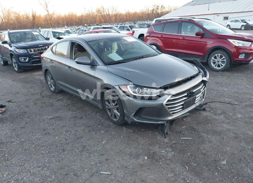 2018 Hyundai Elantra SEL (VIN 5NPD84LF1JH341266) main photo