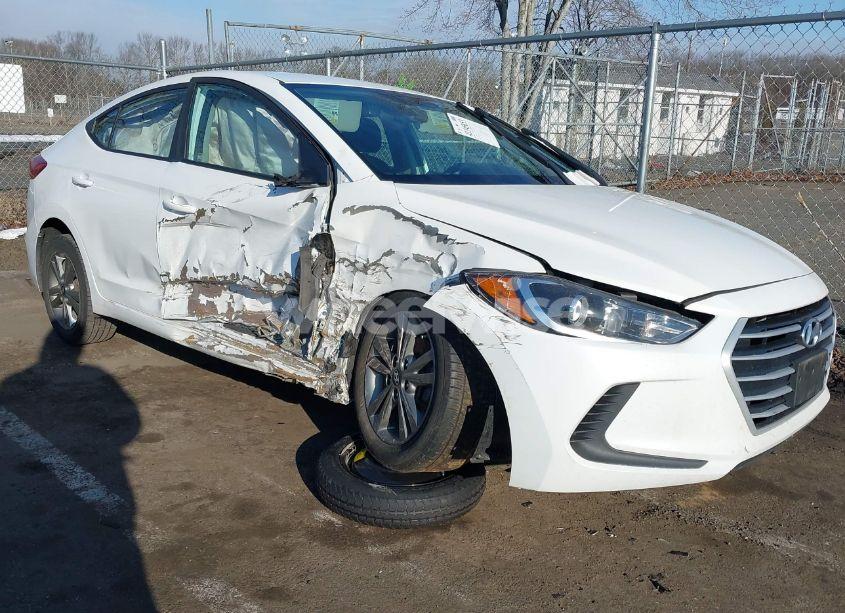 Photo 6 of 2018 Hyundai Elantra SEL (VIN 5NPD84LF1JH364448)