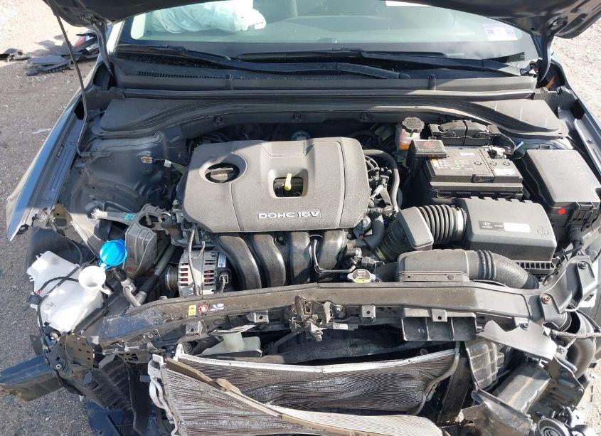 Photo 10 of 2018 Hyundai Elantra SEL (VIN 5NPD84LF1JH376437)