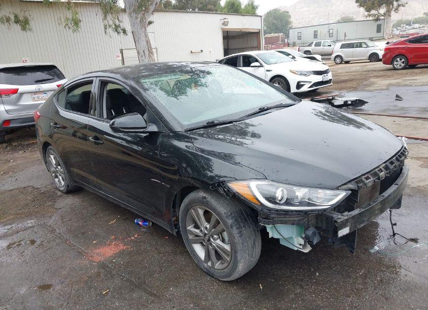 2018 Hyundai Elantra SEL (VIN 5NPD84LF1JH378091) main photo