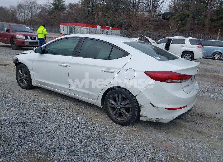 Photo 3 of 2018 Hyundai Elantra SEL (VIN 5NPD84LF1JH384361)