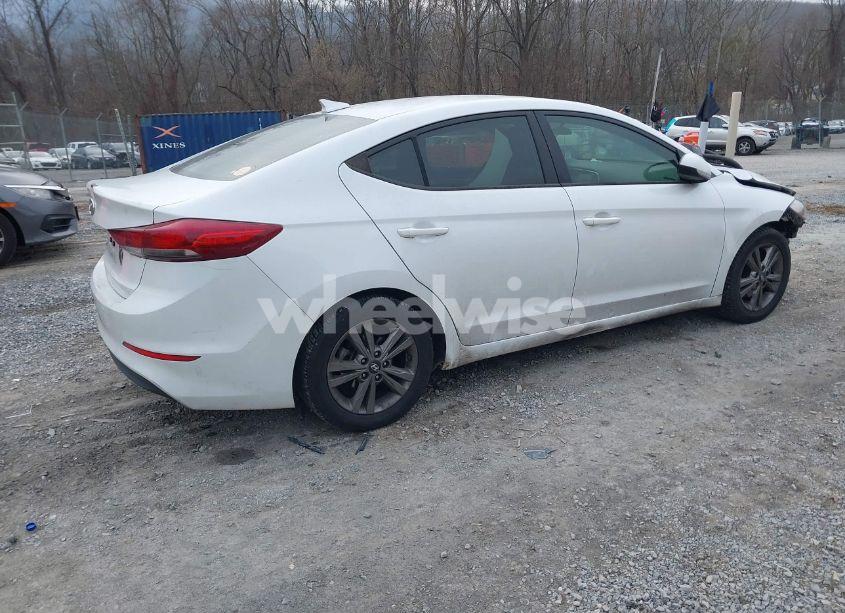Photo 4 of 2018 Hyundai Elantra SEL (VIN 5NPD84LF1JH384361)