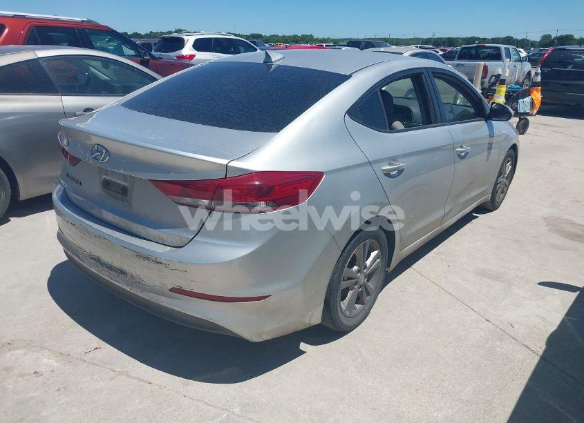 Photo 4 of 2018 Hyundai Elantra SEL (VIN 5NPD84LF1JH401949)
