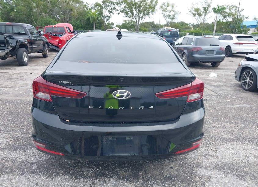 Photo 17 of 2019 Hyundai Elantra SEL (VIN 5NPD84LF1KH408806)